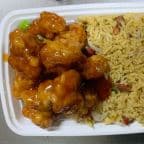 Best C13. General Tso's Chicken Combination Dinner in Queens, NY